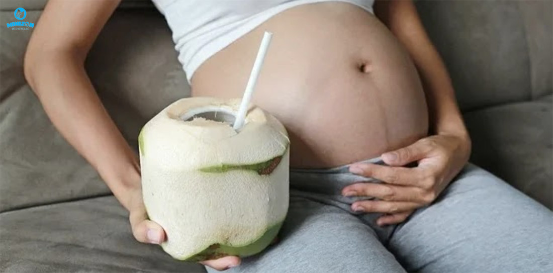 Uống nước dừa khi mang thai