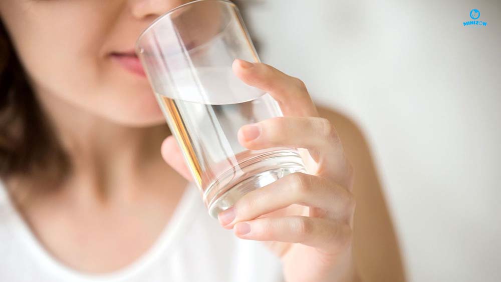 Cho trẻ uống nước như thế nào là tốt nhất?