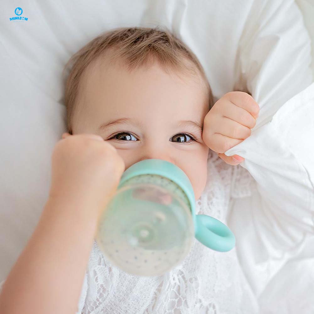 Mỗi ngày trẻ 6 tháng tuổi cần uống bao nhiêu nước?