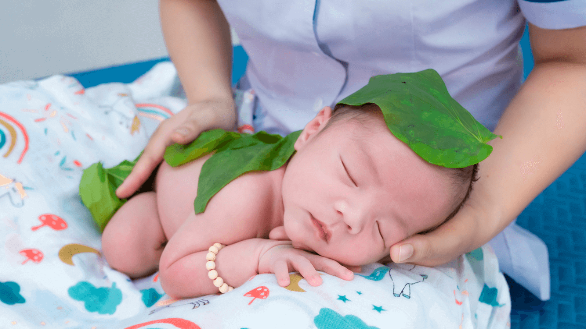 2.Chăm sóc mẹ sau sinh đúng cách – Nền tảng cho quá trình hồi phục nhanh