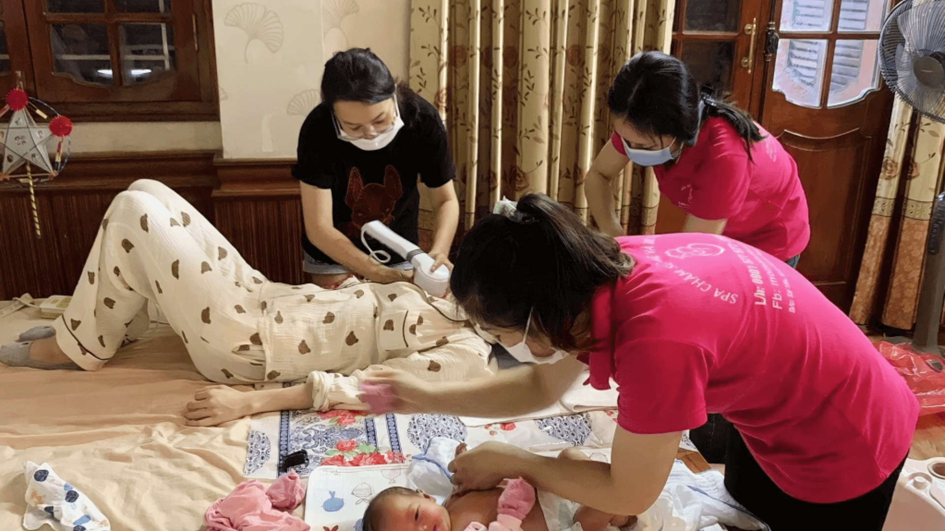 1.Vì sao chăm sóc mẹ và bé sau sinh đóng vai trò đặc biệt quan trọng?